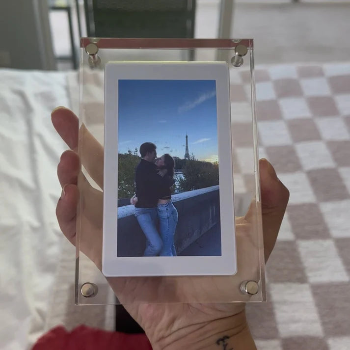 LumiFrame™